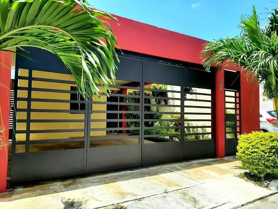 Apartment Comoda Casa Con Estacionamiento Y Wifi A 15Min Del Aeropuerto Merida Mexico